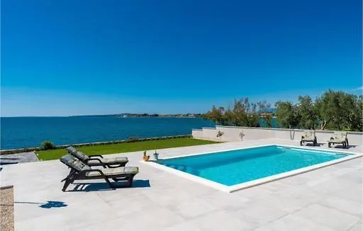 Вилла Luxurious Beachfront With Sea View - By Ta Leut Agency *