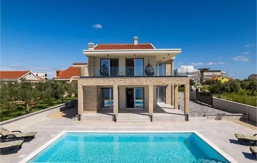 Luxurious Beachfront With Sea View - By Ta Leut Agency Вилла